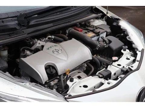 Toyota Yaris (Vitz)