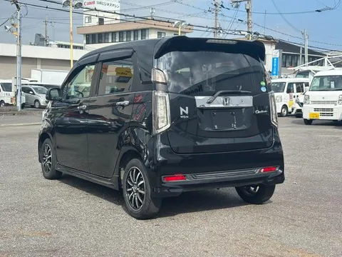 Honda N-WGN Custom