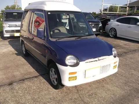 Mitsubishi Minica Toppo