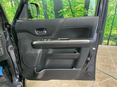 Suzuki Spacia Custom Z