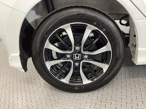 Honda N-WGN Custom