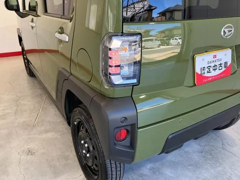 Daihatsu Taft
