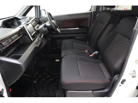 Suzuki Wagon R Stingray