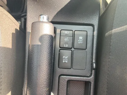 Toyota Yaris (Vitz)