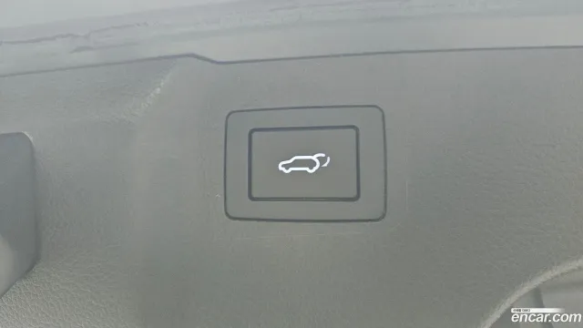 Hyundai Grand Santa Fe (Maxcruz)