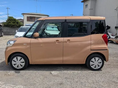 Mitsubishi eK Space
