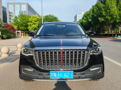 Hongqi HS7