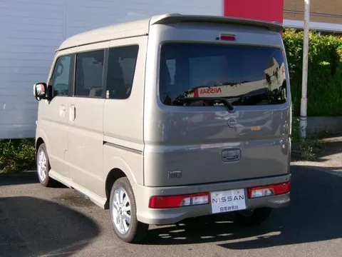 Nissan Clipper Rio