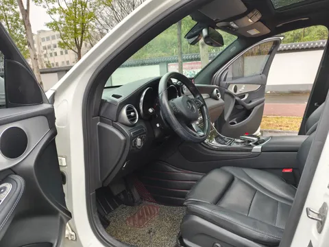 Mercedes-Benz Mercedes-Benz GLC