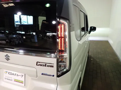 Suzuki Spacia Custom