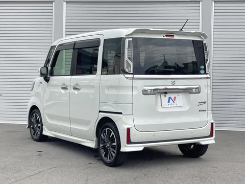 Suzuki Spacia Custom