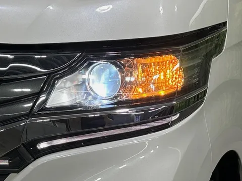 Honda N-WGN Custom