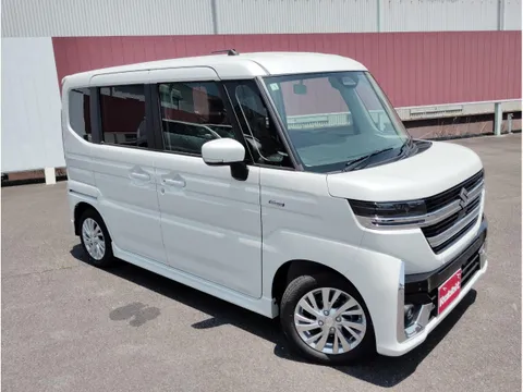 Suzuki Spacia Custom