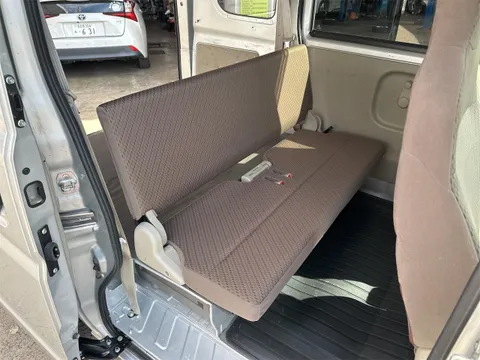 Nissan Clipper