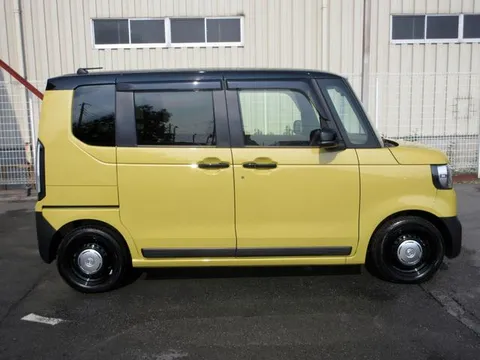 Honda N-BOX Joy