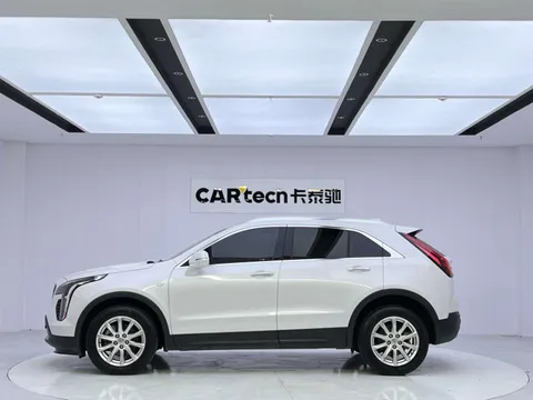 Cadillac XT4