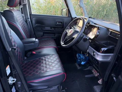 Suzuki Spacia Custom