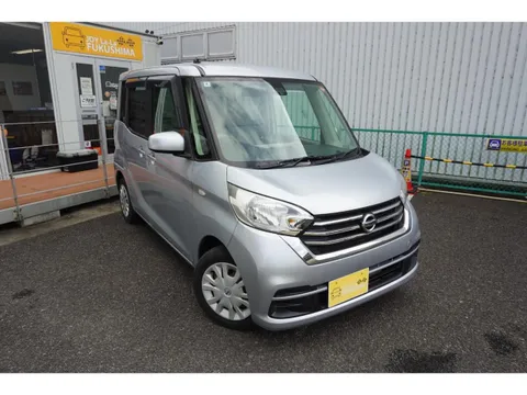 Nissan Dayz Roox