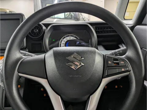 Suzuki Spacia Base