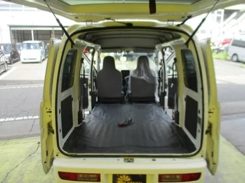 Daihatsu Hijet Cargo