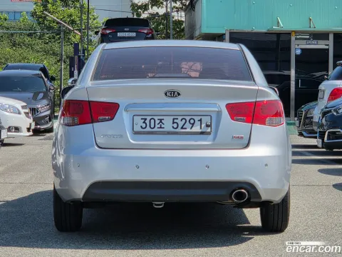 Kia Cerato (Forte)