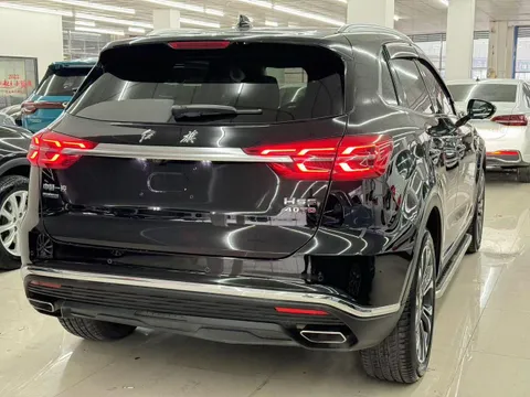 Hongqi HS5