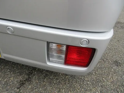 Nissan Clipper Van