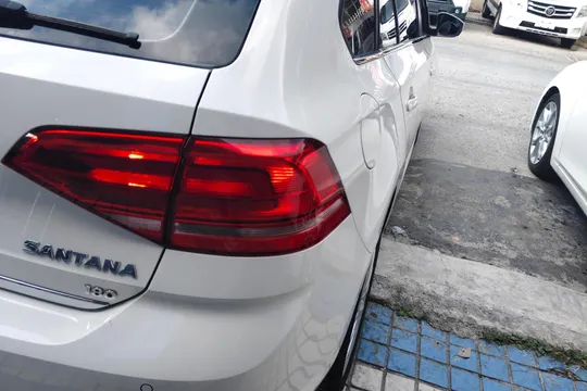 Volkswagen Santana