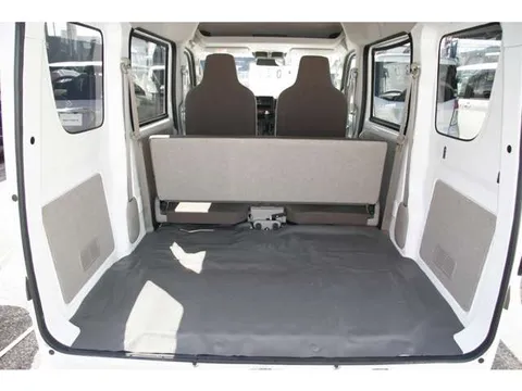 Nissan Clipper
