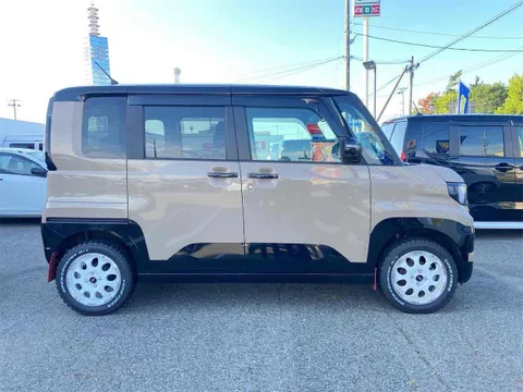 Mitsubishi Delica Mini