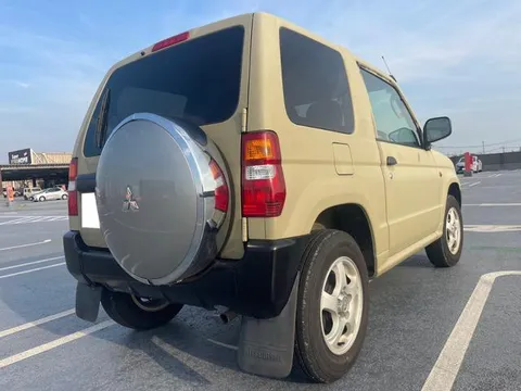 Mitsubishi Pajero Mini