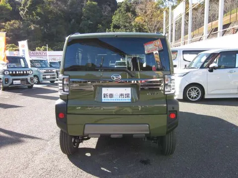 Daihatsu Taft
