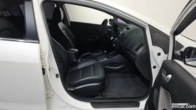 Kia Cerato (K3)