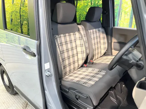 Honda N-BOX Joy