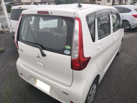 Mitsubishi eK Wagon