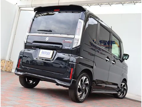 Suzuki Spacia Custom