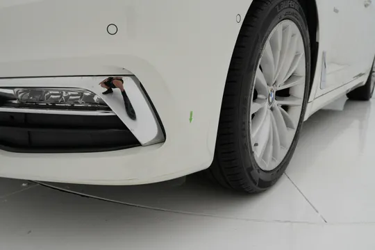 BMW BMW