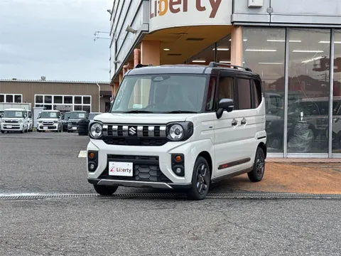 Suzuki Spacia