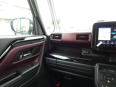 Suzuki Spacia Custom