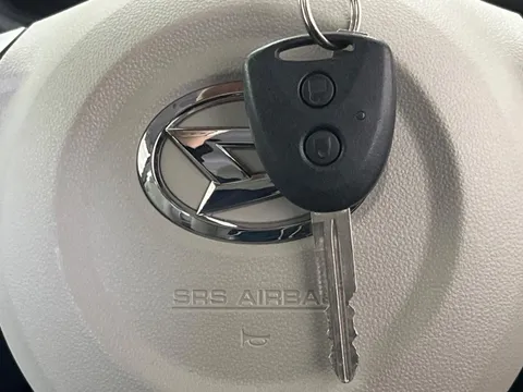 Daihatsu Mira Tocot