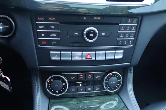 Mercedes-Benz Mercedes-Benz CLS