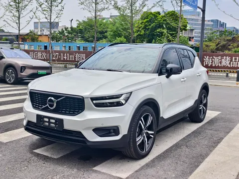 Volvo XC40
