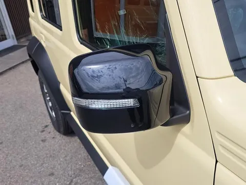 Suzuki Jimny Nomade
