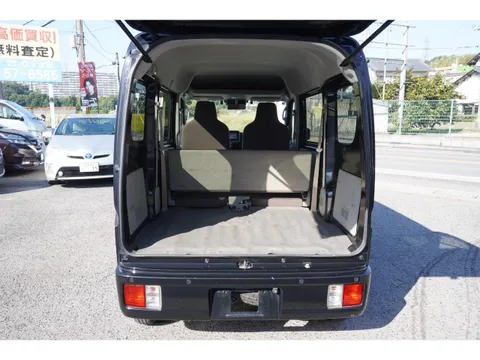 Nissan Clipper