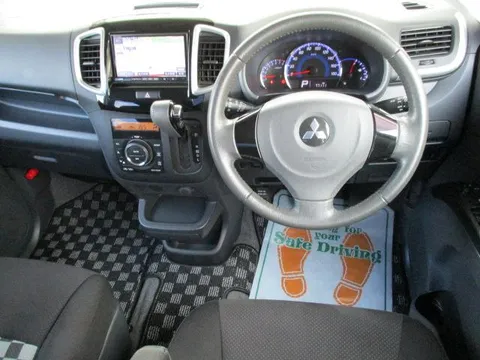 Mitsubishi Delica D:2