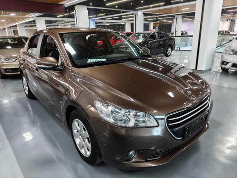 Peugeot 301