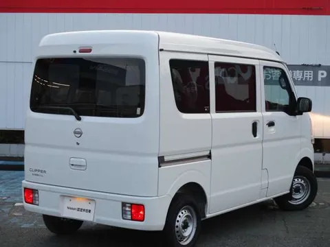 Nissan Clipper