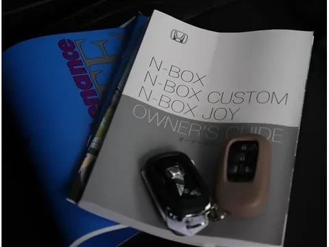 Honda N-BOX Custom