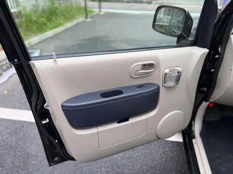 Nissan Otti