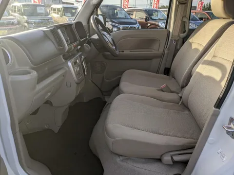 Nissan Clipper Rio